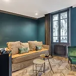 Le Salon - Calme Et